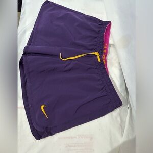 Nike Womens Dri-Fit Athletic Shorts Size Medium
